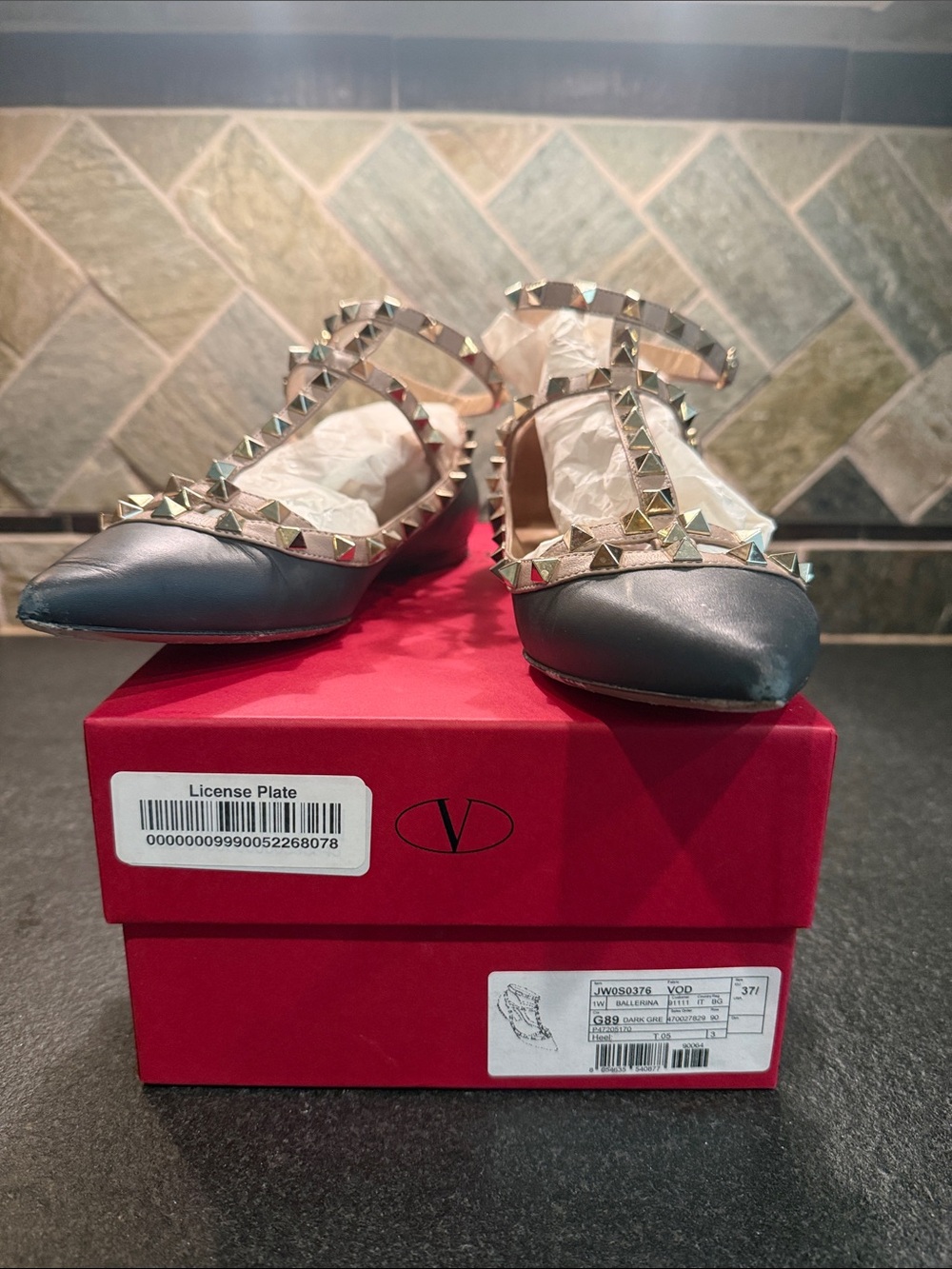 Valentino Rockstud Pointed-Toe Ankle-Strap Flats - Dark Gray